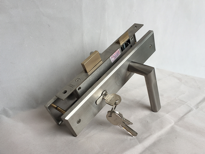 Khóa cửa chính bằng INOX IK-8504