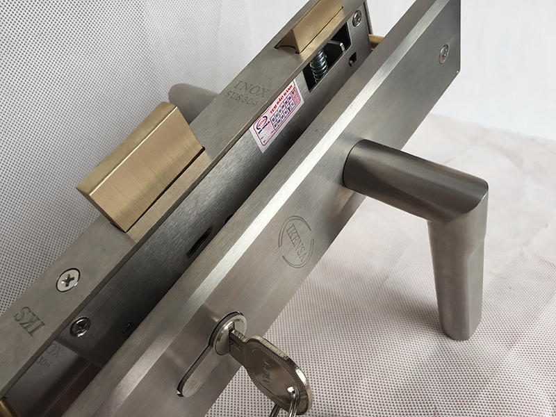 Khóa cửa chính bằng INOX IK-8504