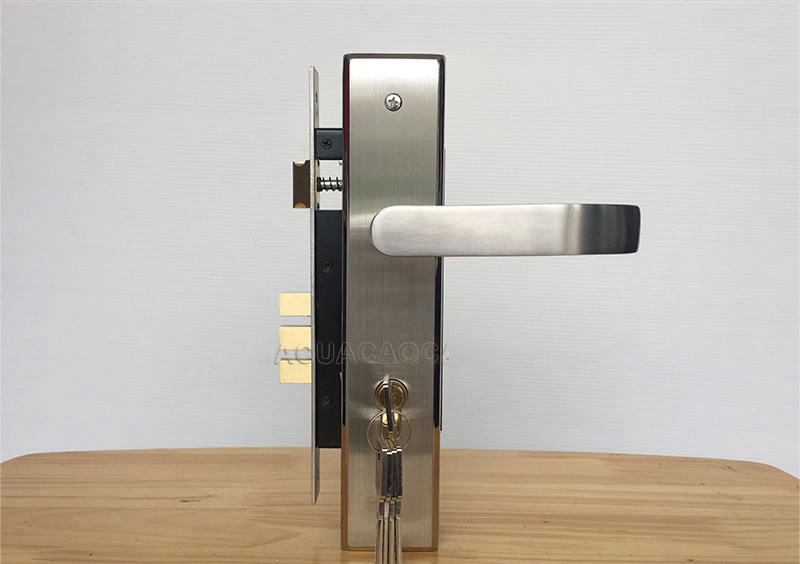 KHÓA CỬA CHÍNH INOX HUY HOÀNG SS-8510 KHÓA CỬA CHÍNH INOX HUY HOÀNG SS-8510