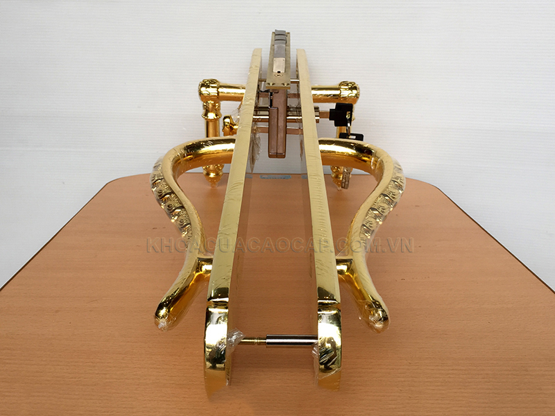 KHÓA ĐẠI SẢNH MẠ VÀNG JP-005-18K