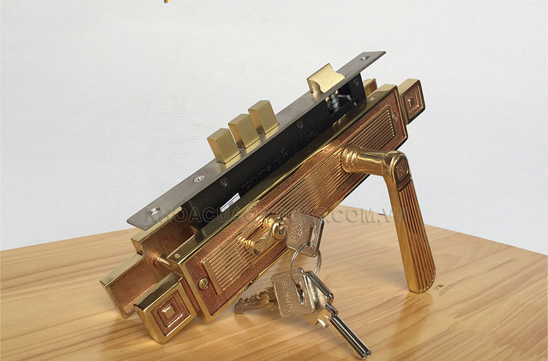 Khóa tay gạt Huy Hoàng HC8522