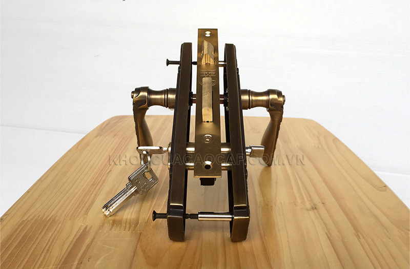 KHÓA TAY GẠT THÔNG PHÒNG VIỆT TIỆP 04276
