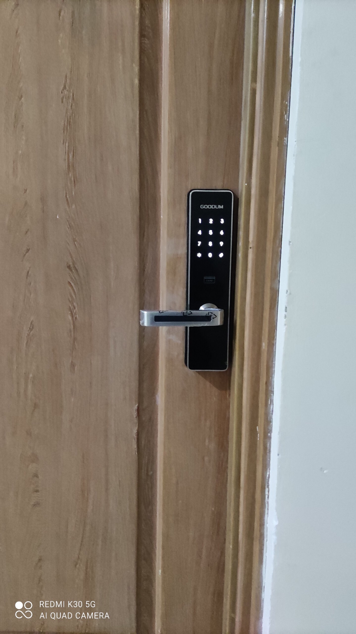 Khóa thẻ từ Goodum GT026W