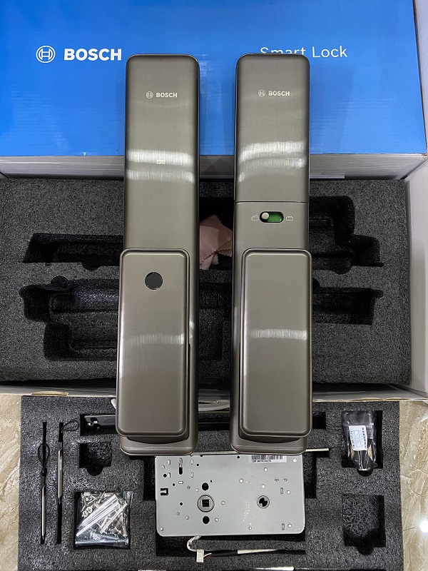 Khóa cửa điện tử Bosch FU780