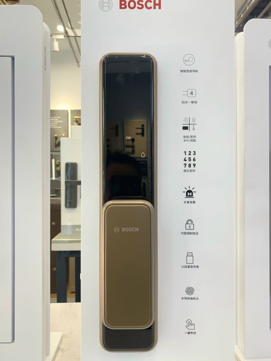Khóa cửa vân tay Bosch EL600B (Nhận diện khuôn mặt Face ID)