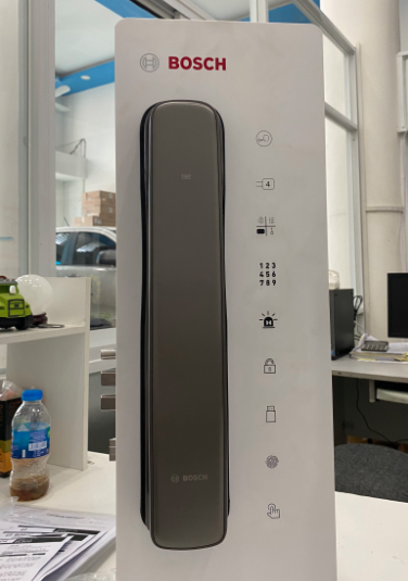 Khóa cửa vân tay Bosch EL800