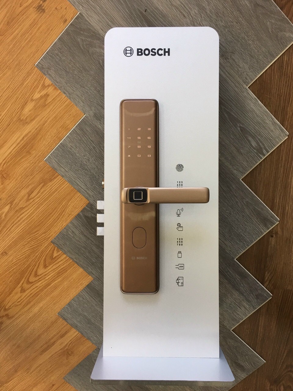 Khóa cửa vân tay Bosch ID30B